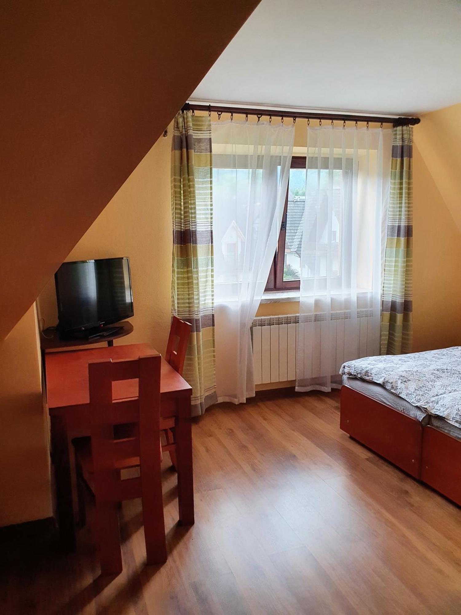 Willa Szafran Zakopane Rom bilde